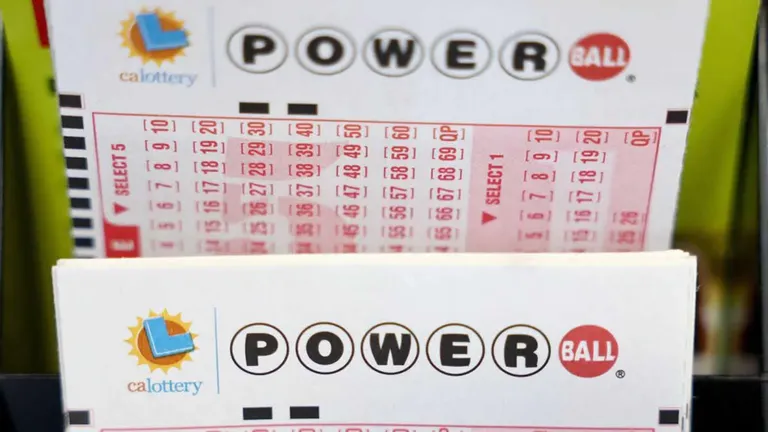 Powerball Christmas Eve Jackpot Shatters Records at $1.8 Billion